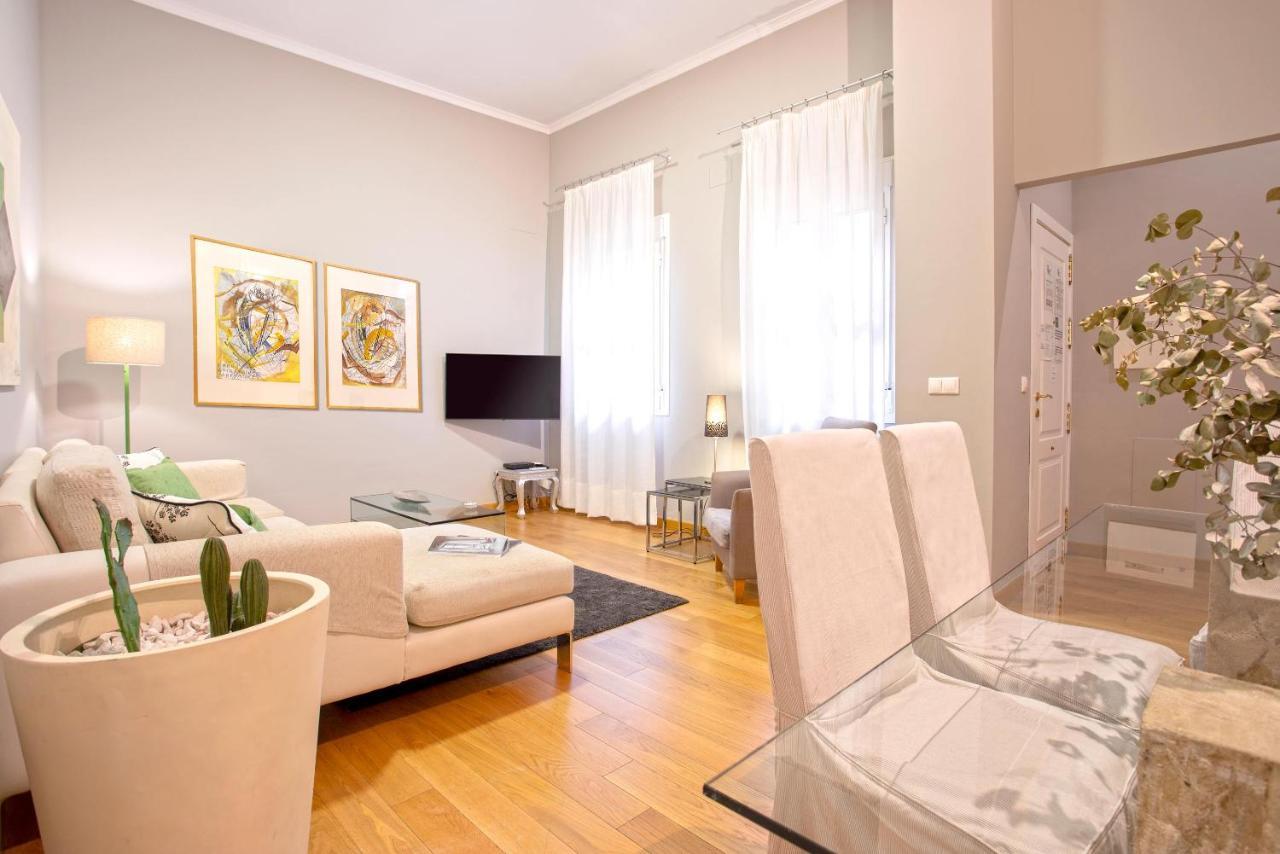 Genteel Home Vinuesa Seville Luaran gambar