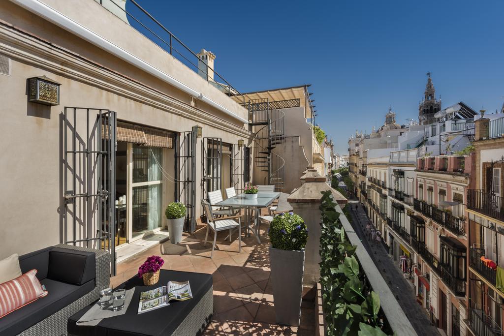Genteel Home Vinuesa Seville Luaran gambar